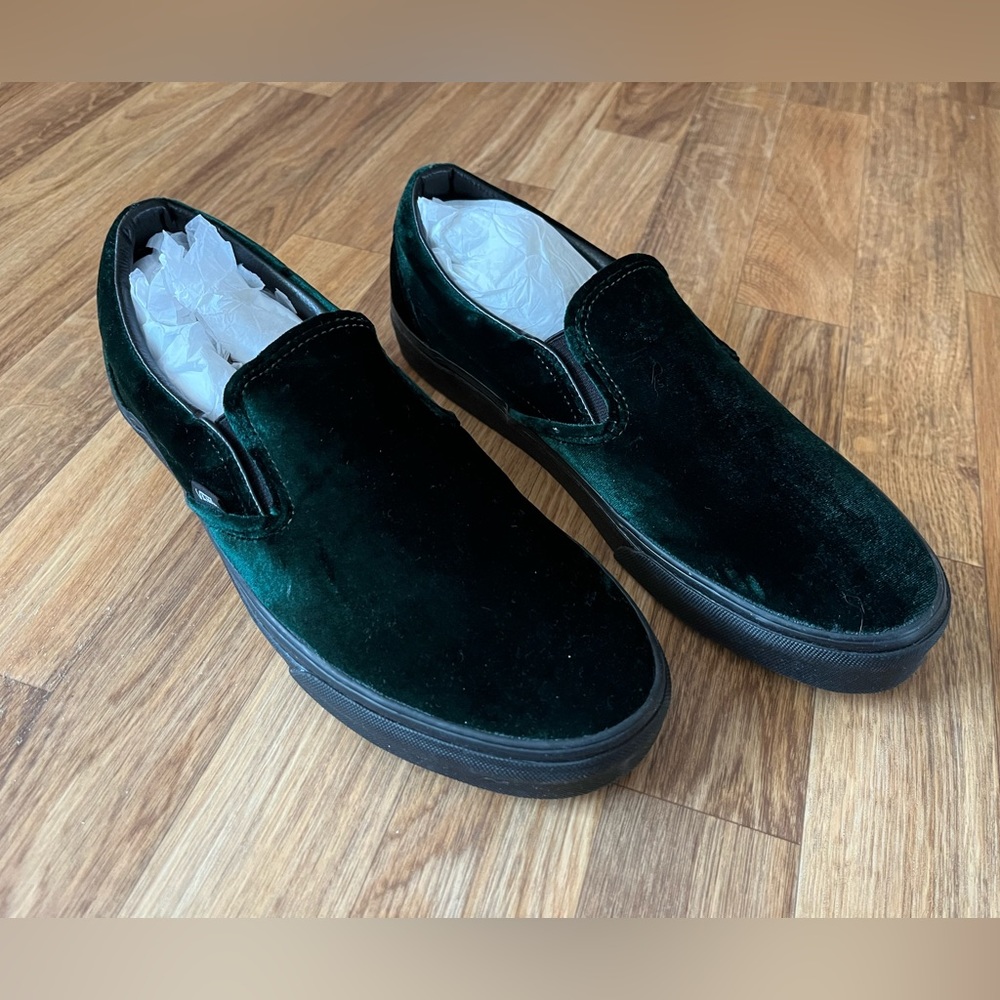 Vans Green Suede Men’s 10.5 Slip Ons